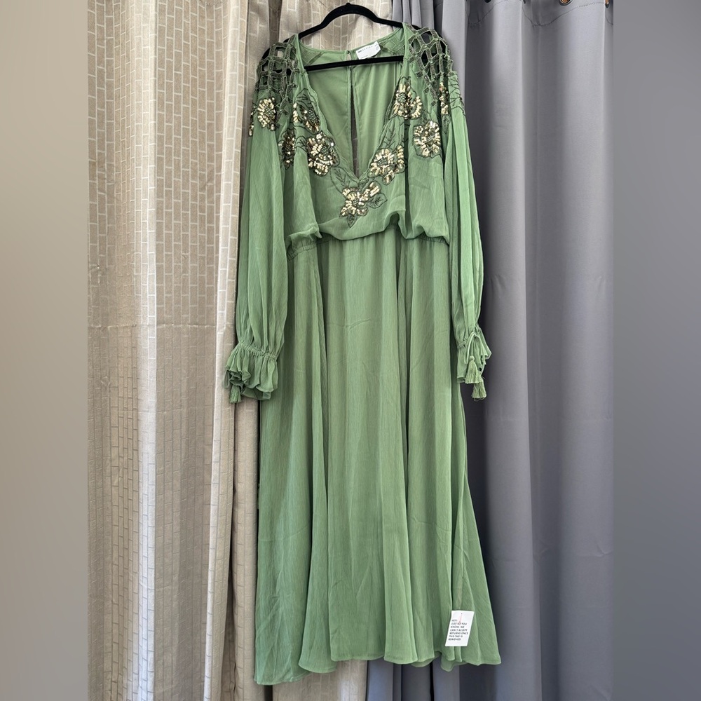 ASOS GREEN DRESS 22 Plus !!BRAND NEW!!